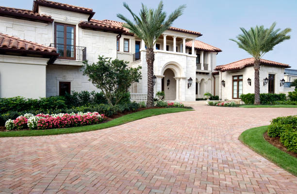 Best Local Driveway Pavers  in Marysville, WA